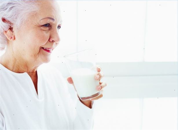 Hvordan forebygger eller helbrede osteoporose. Først er der nogle ting, du bliver nødt til at give op -. sodavand og mejeriprodukter.