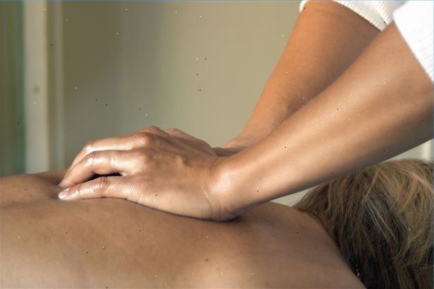 Hvordan til at give et hoved massage med ayurvediske teknikker. Find et roligt sted for at undgå distraktioner.